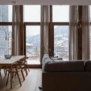  Apartamento Isard Residences & By Vip Residences