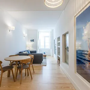 https://feels-like-home-downtown-aqua-apartment.hotels-lisbon-portugal.com